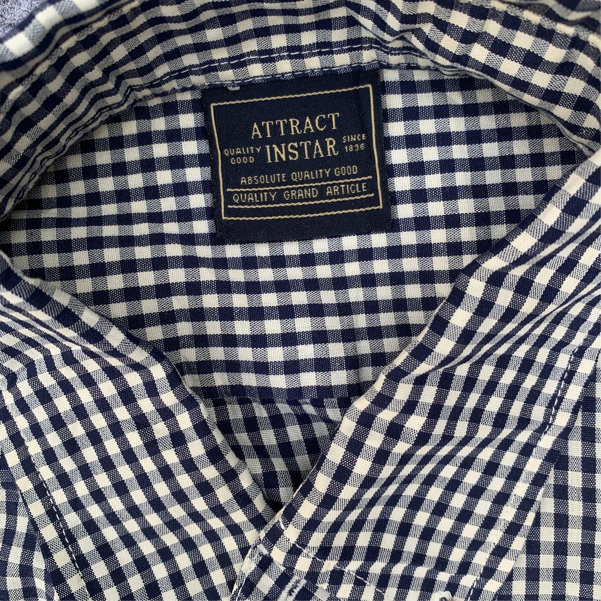 ATTRACT IN STAR SHIRT (122)