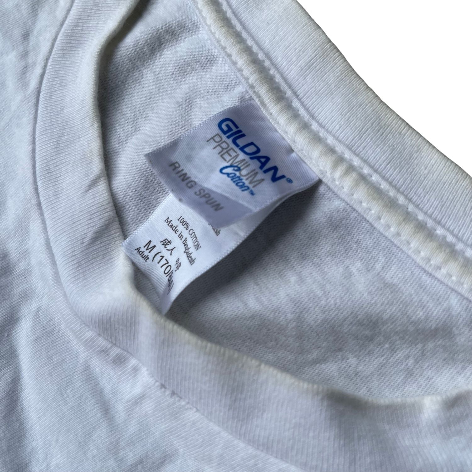 GILDAN TEE