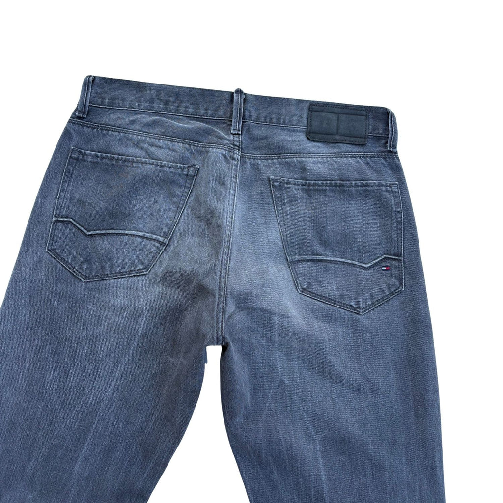 TOMMY JEANS