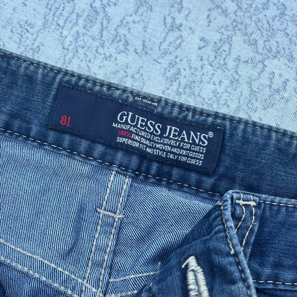 GUESS JEANS