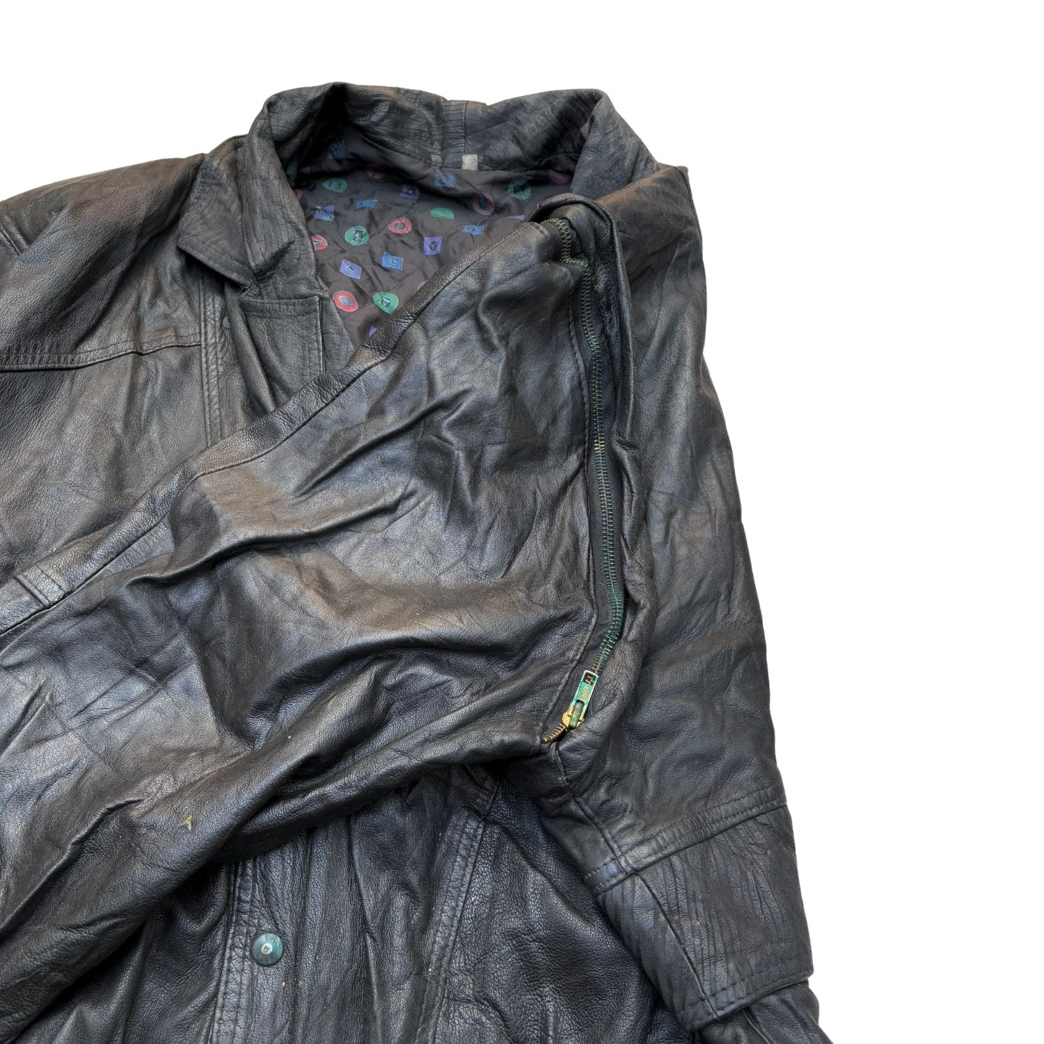 BLACK LEATHER ( SLEEVES DETACHABLE)