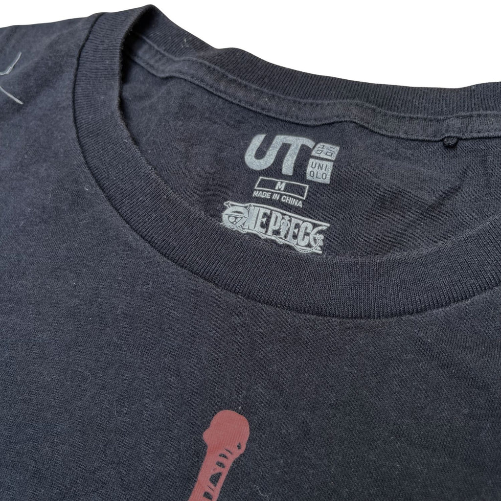 UNIQLO TEE