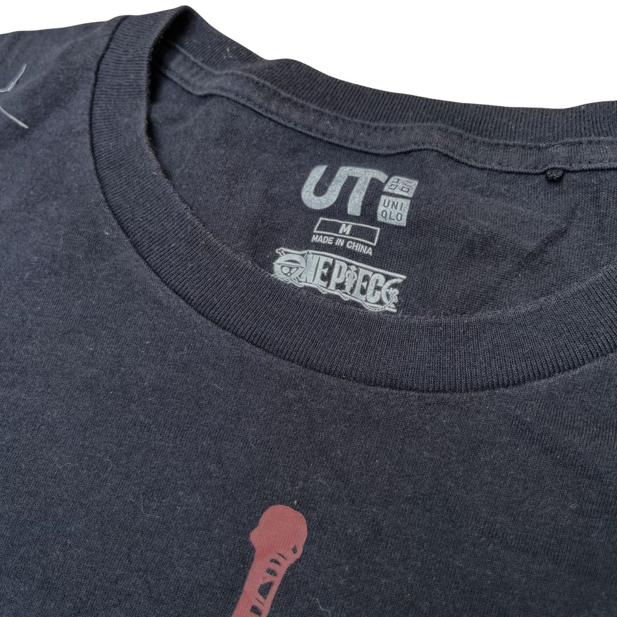 UNIQLO TEE