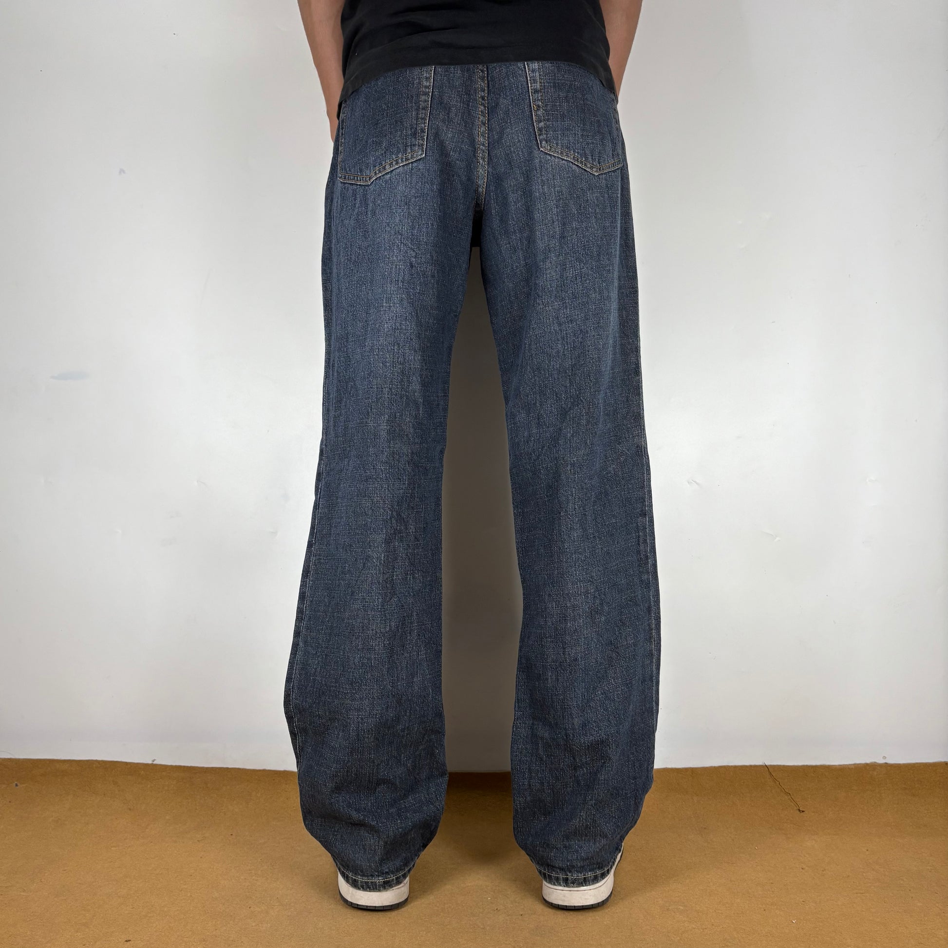 E-BASICS JEANS