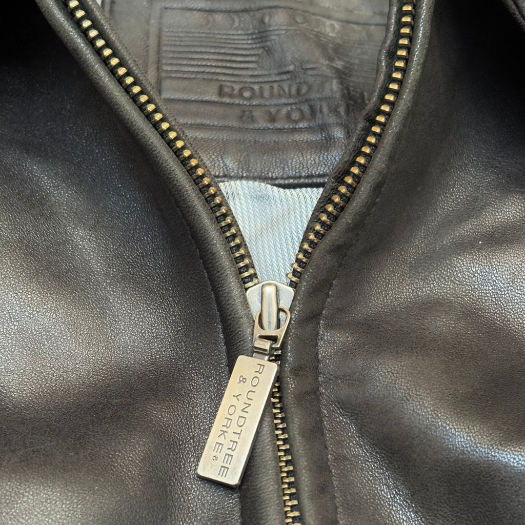 ROUNDTREE & YORKE JACKET