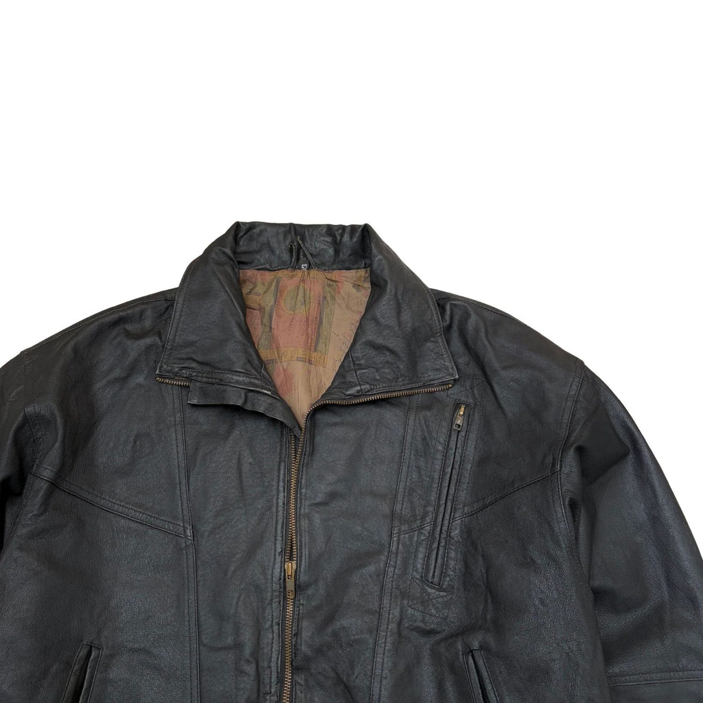 BLACK LEATHER JACKET