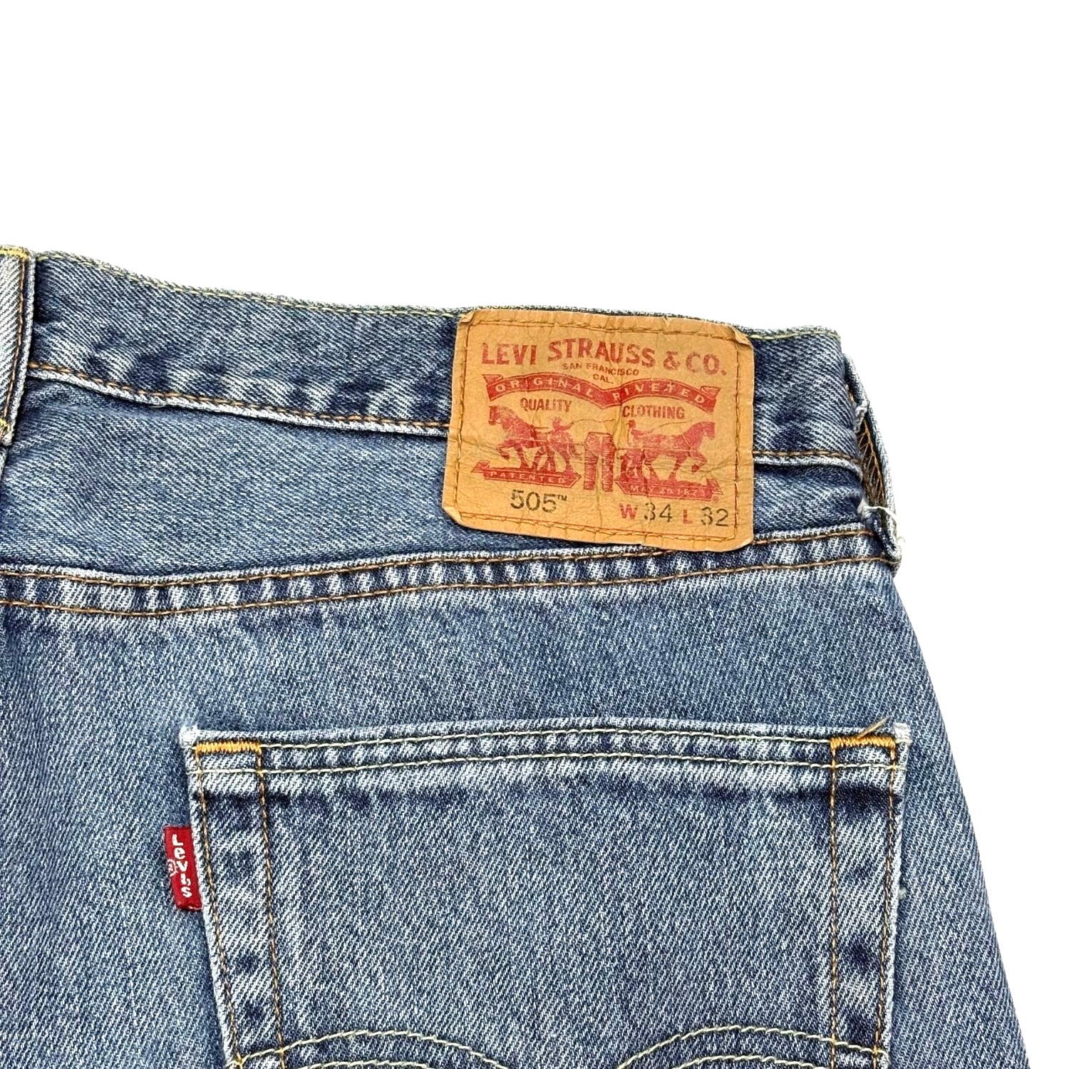 LEVI’s 505 JEANS
