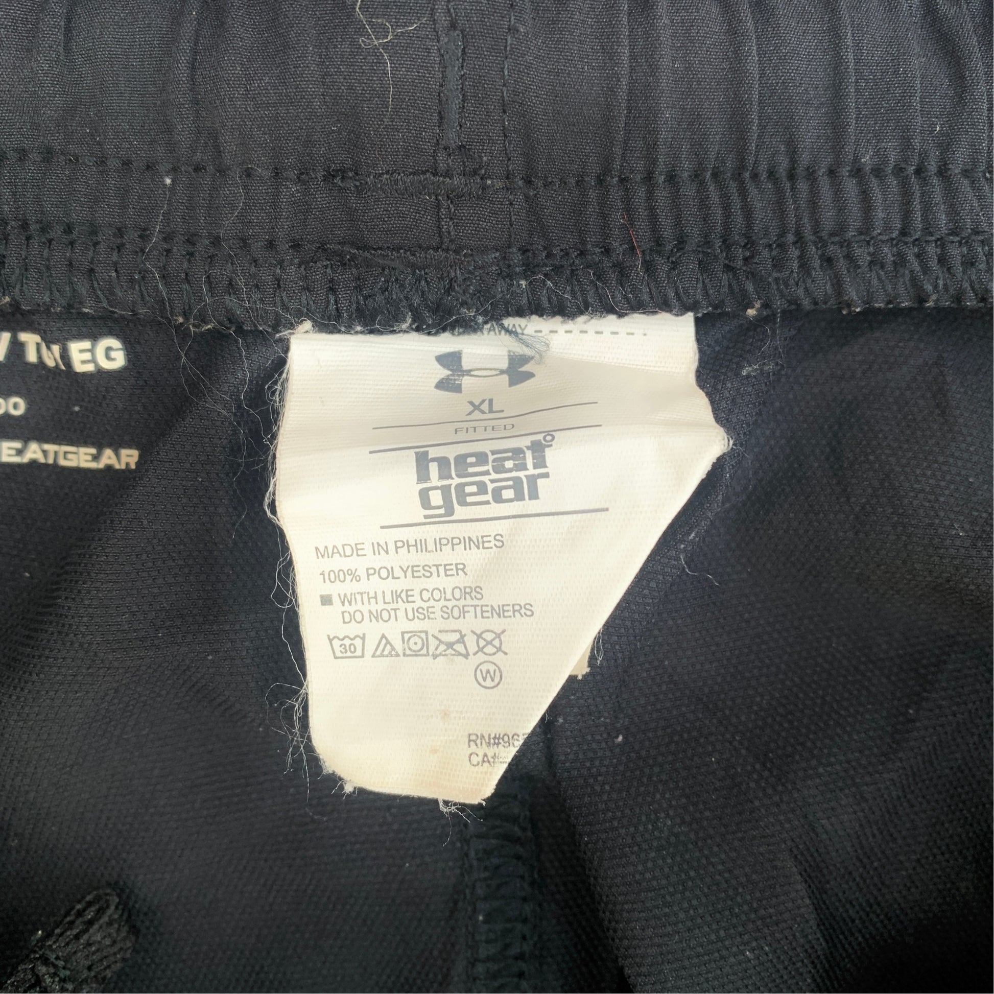 UNDER ARMOUR HEAT GEAR TRACK PANTS