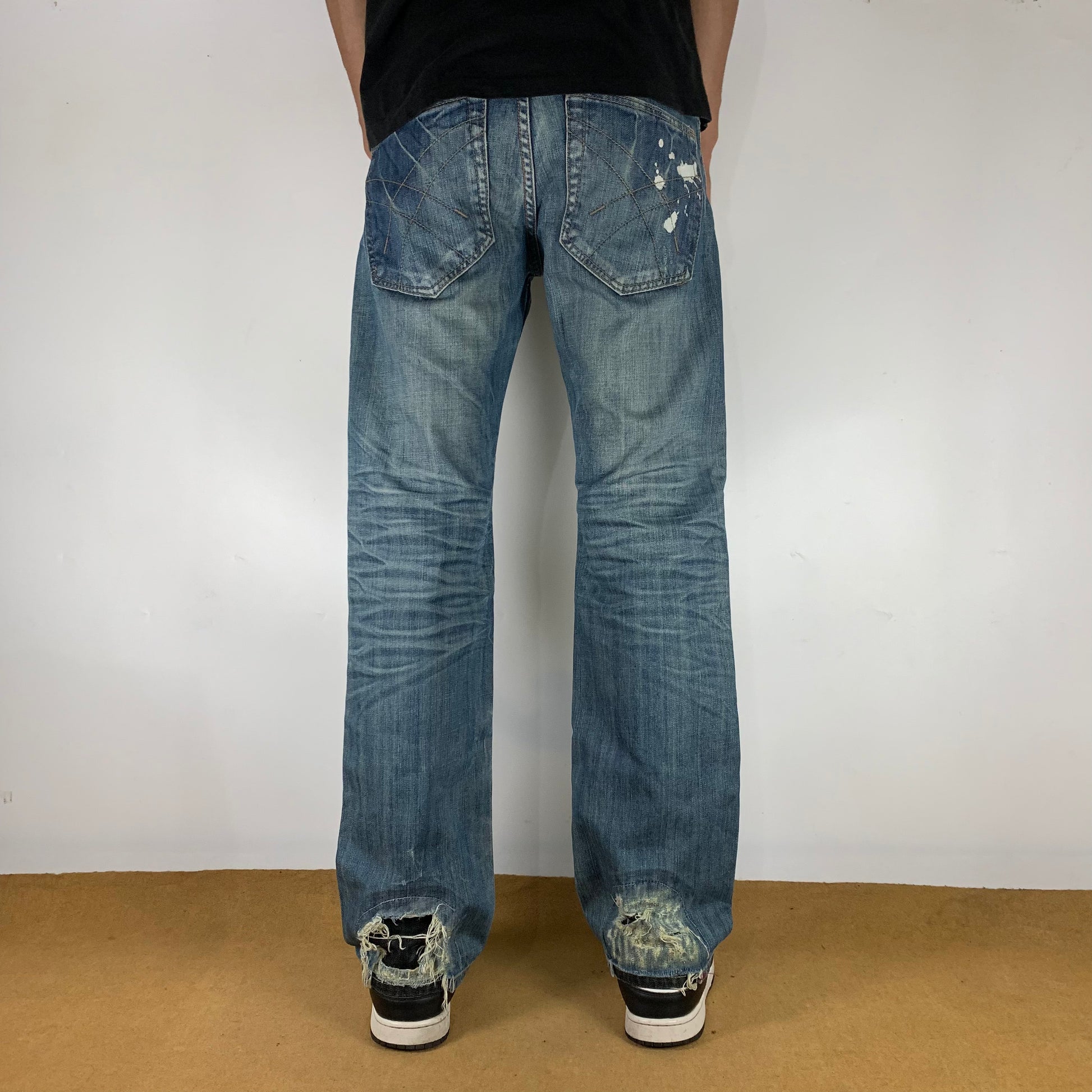 VINTAGE JEANS