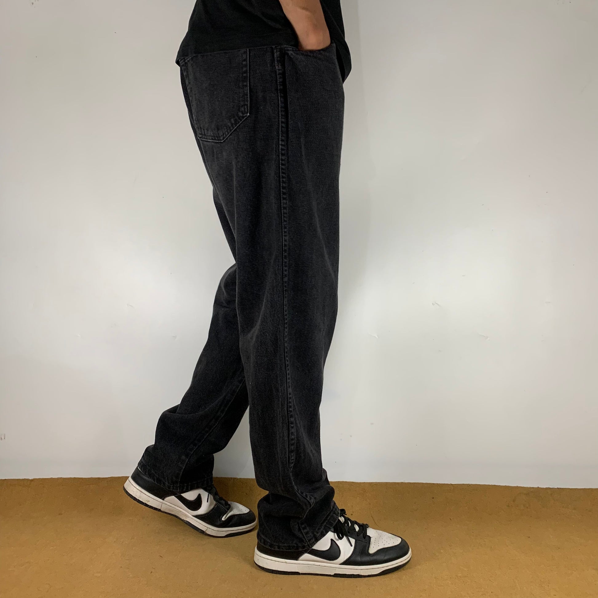 RUSTLER JEANS