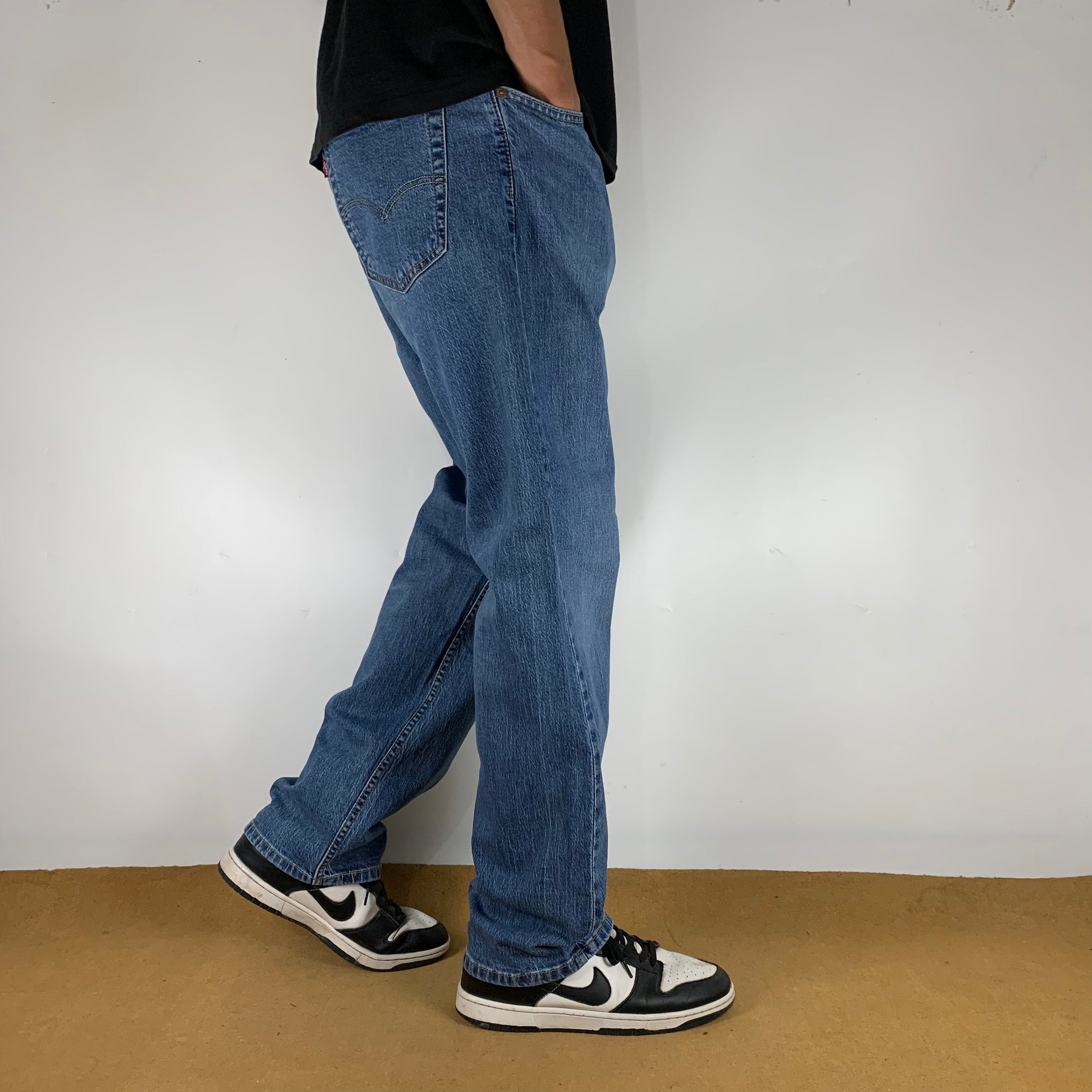 LEVI’s 505 JEANS