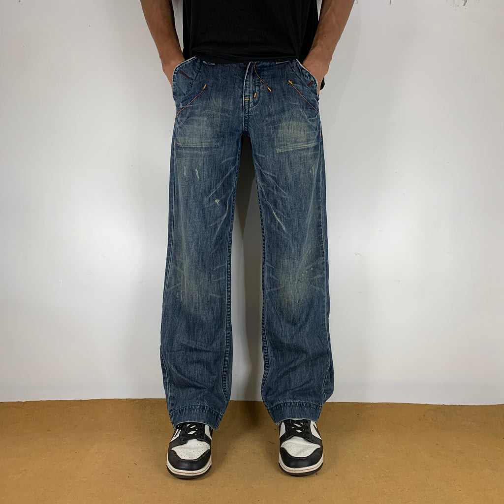 AVH JEANS