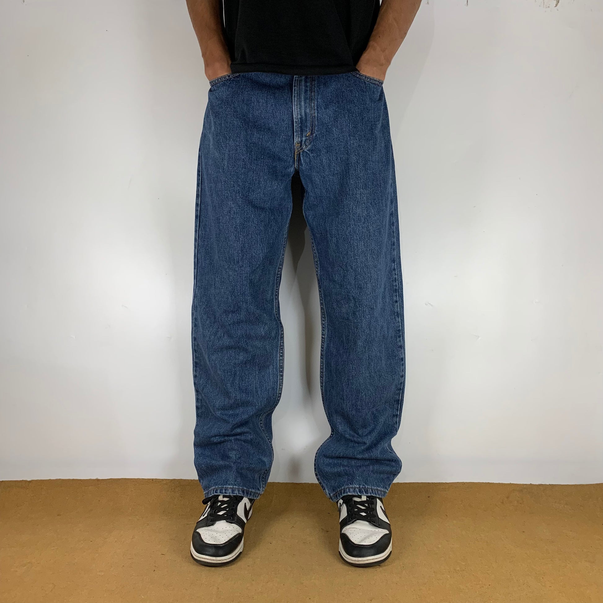 LEVI’s 550 JEANS