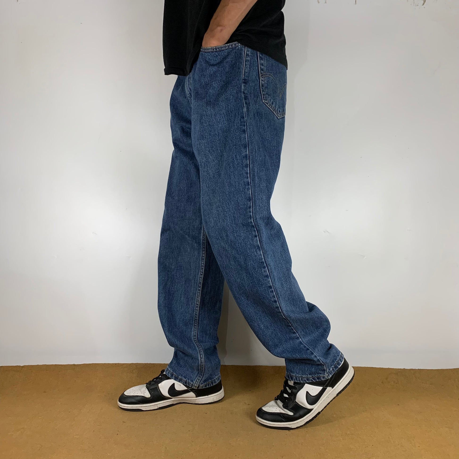 LEVI’s 550 JEANS