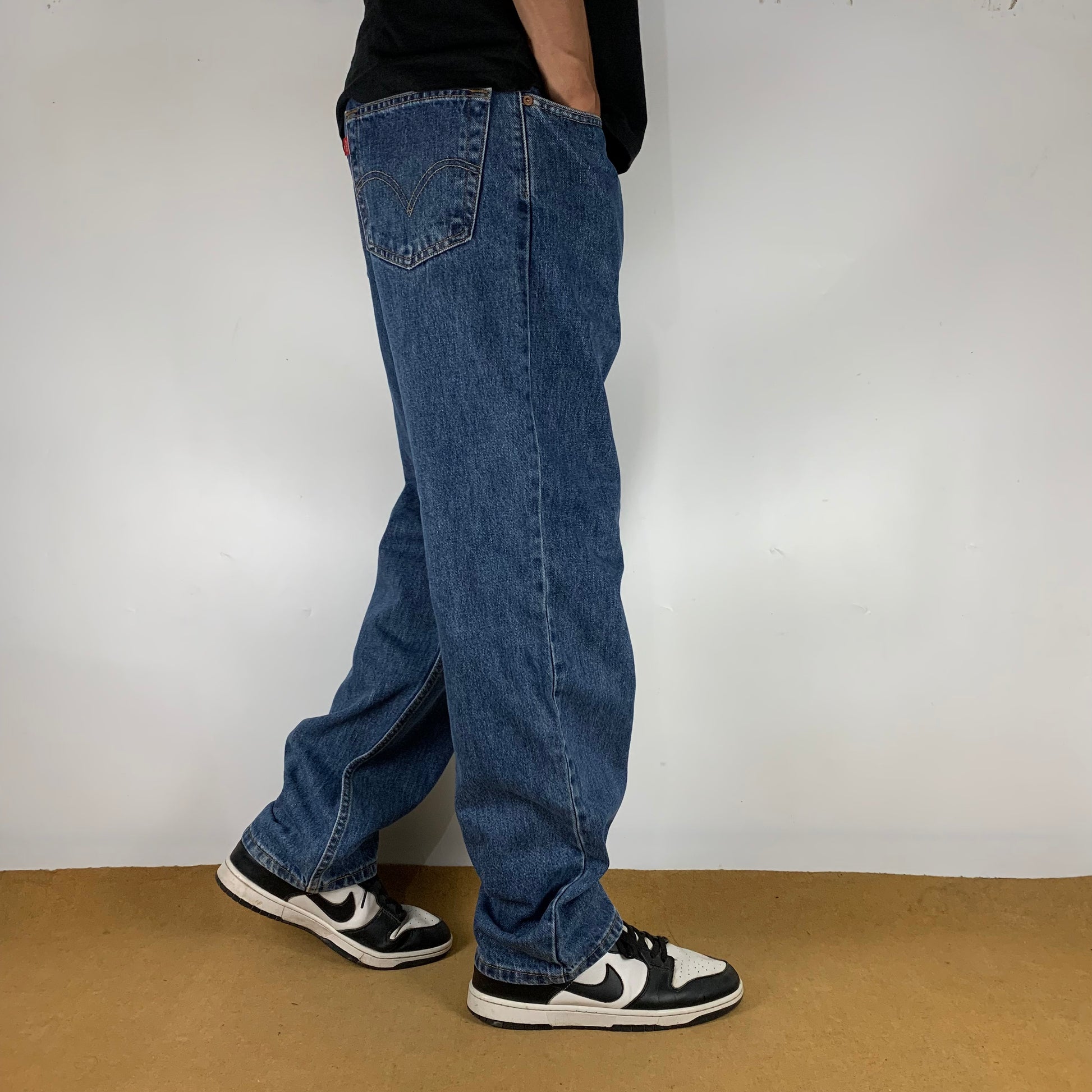 LEVI’s 550 JEANS