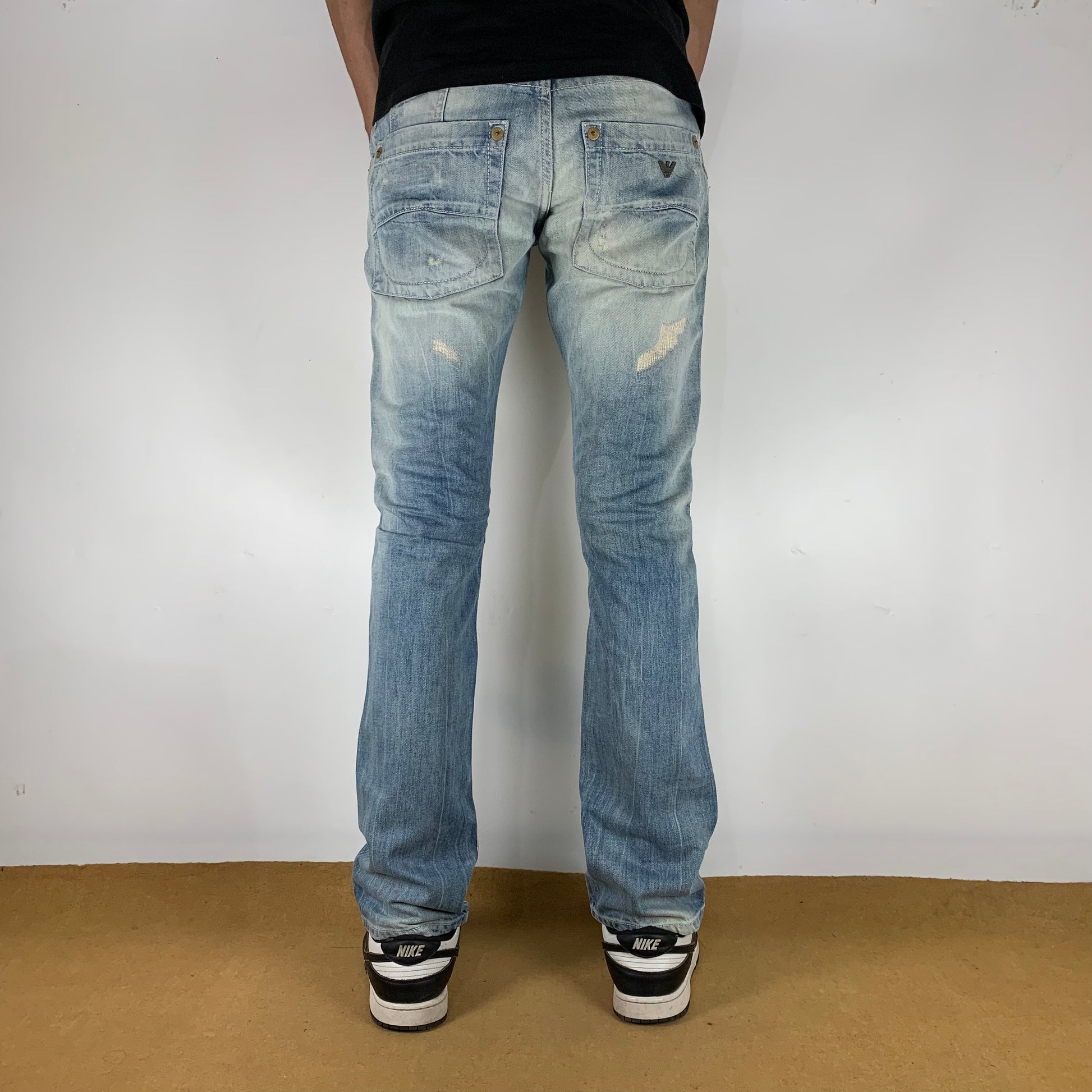 ARMANI JEANS