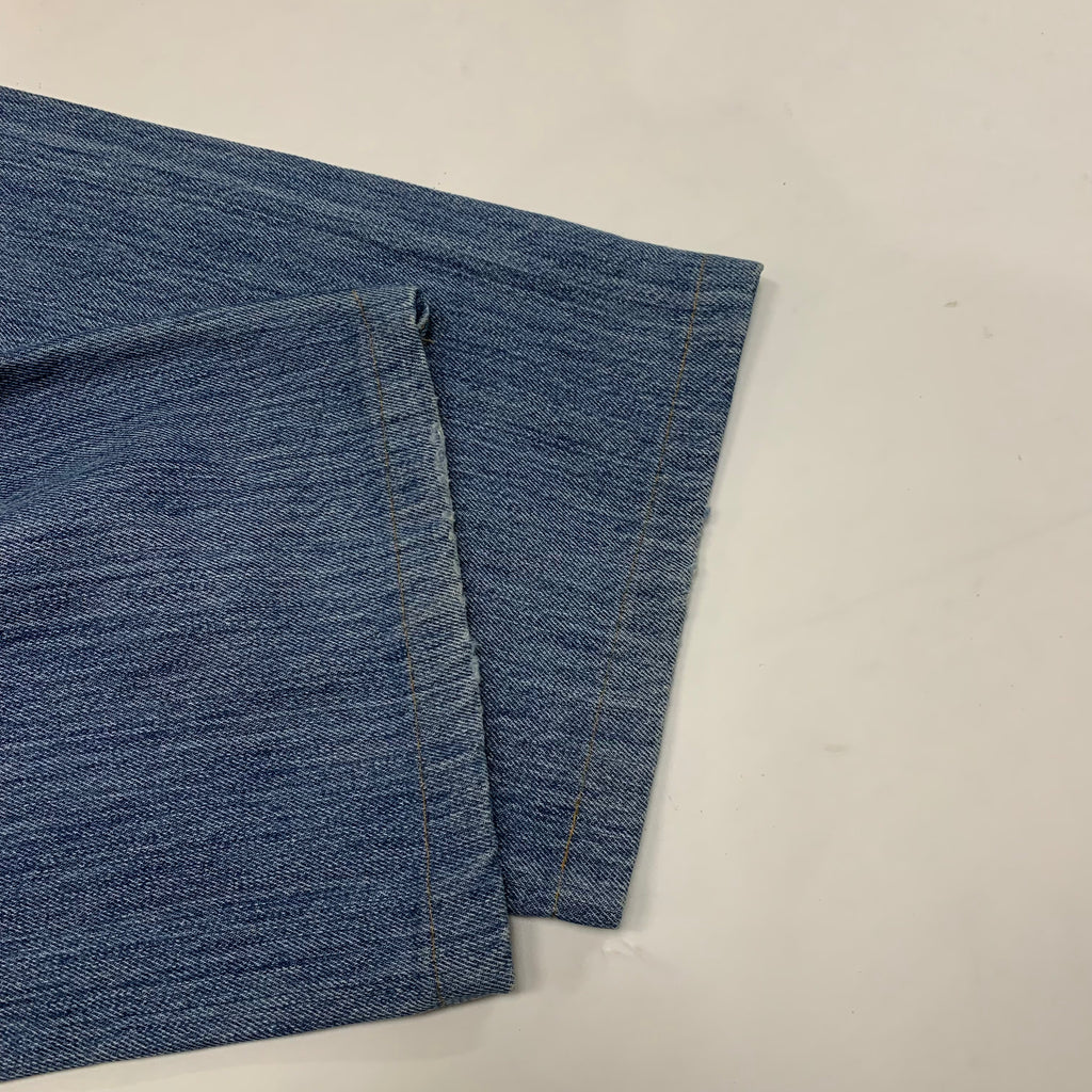LEVI’s 501 JEANS