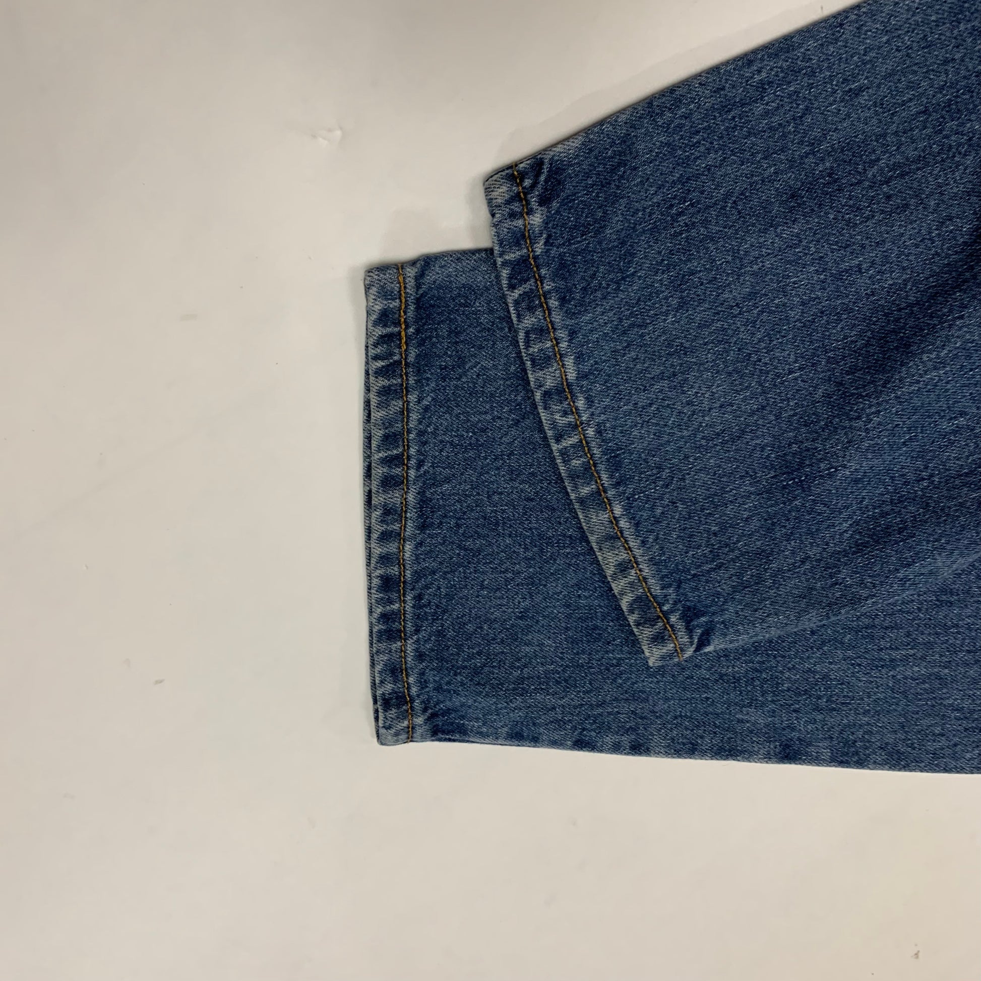 LEVI’s 550 JEANS