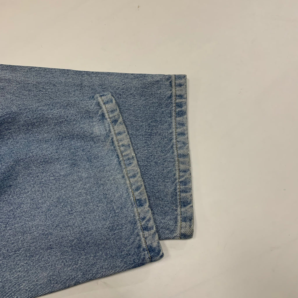 TOMMY HILFIGER JEANS