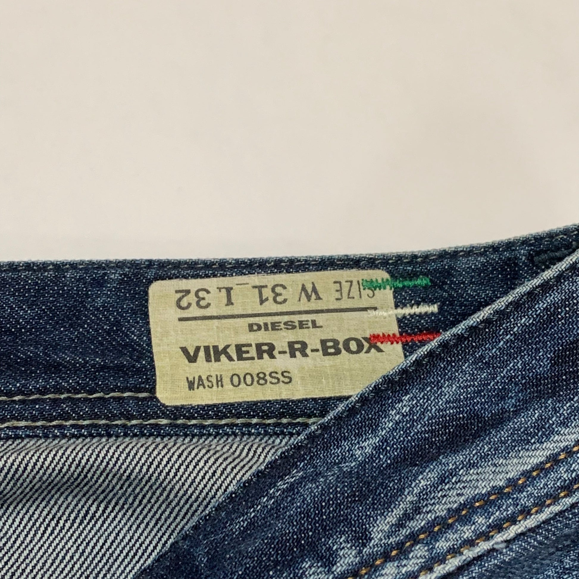 DIESEL VIKER-R-BOX