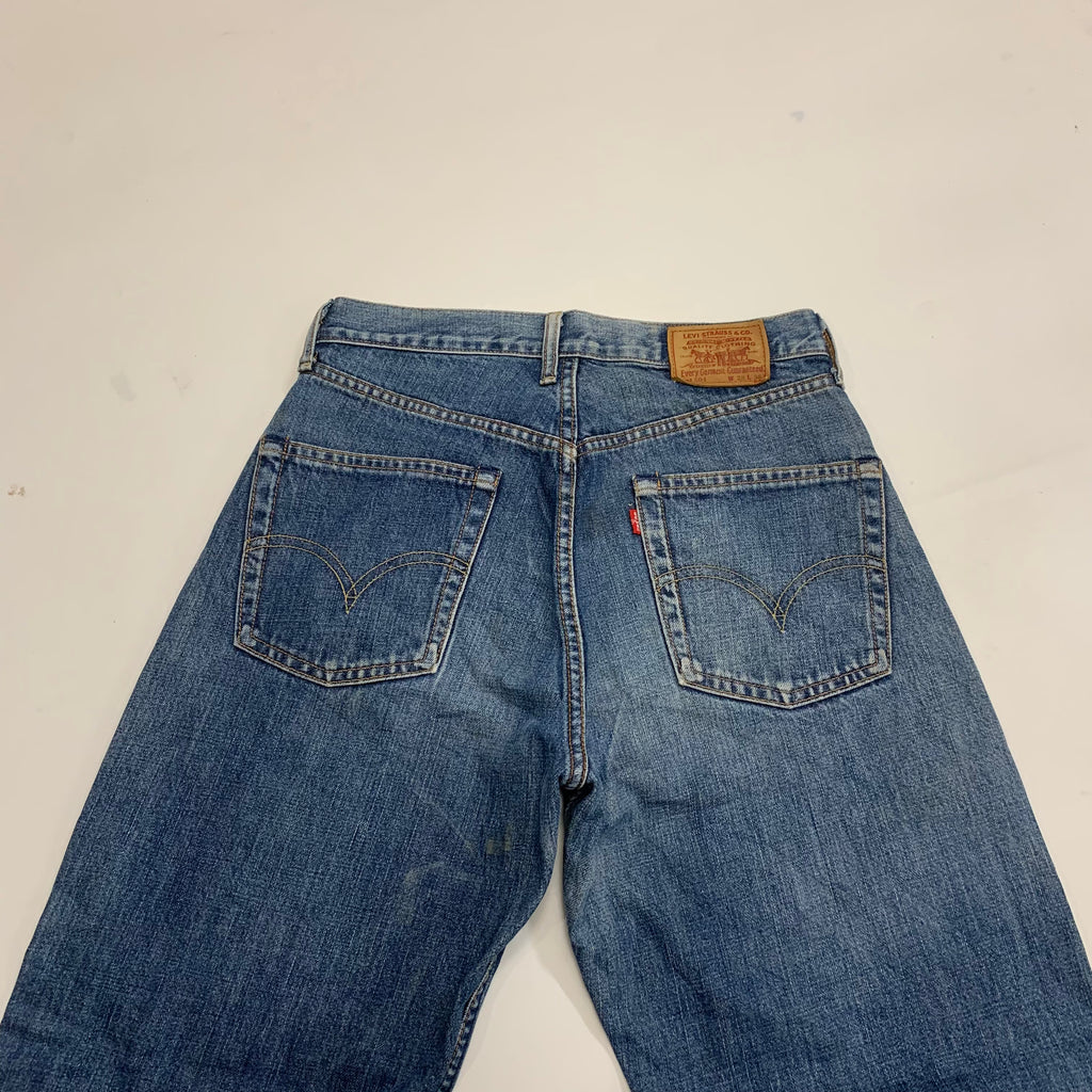 LEVI’s 504 JEANS