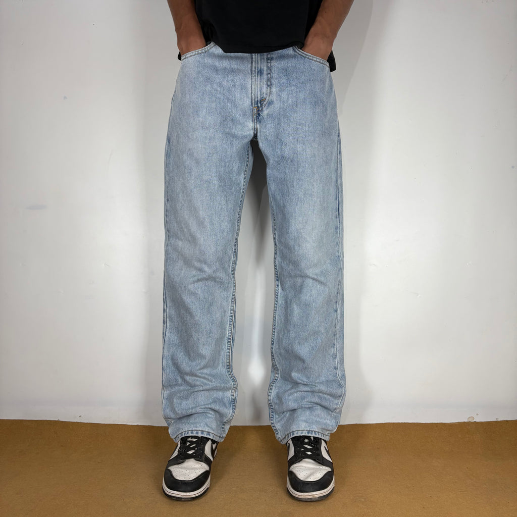 LEVI’s 505 JEANS