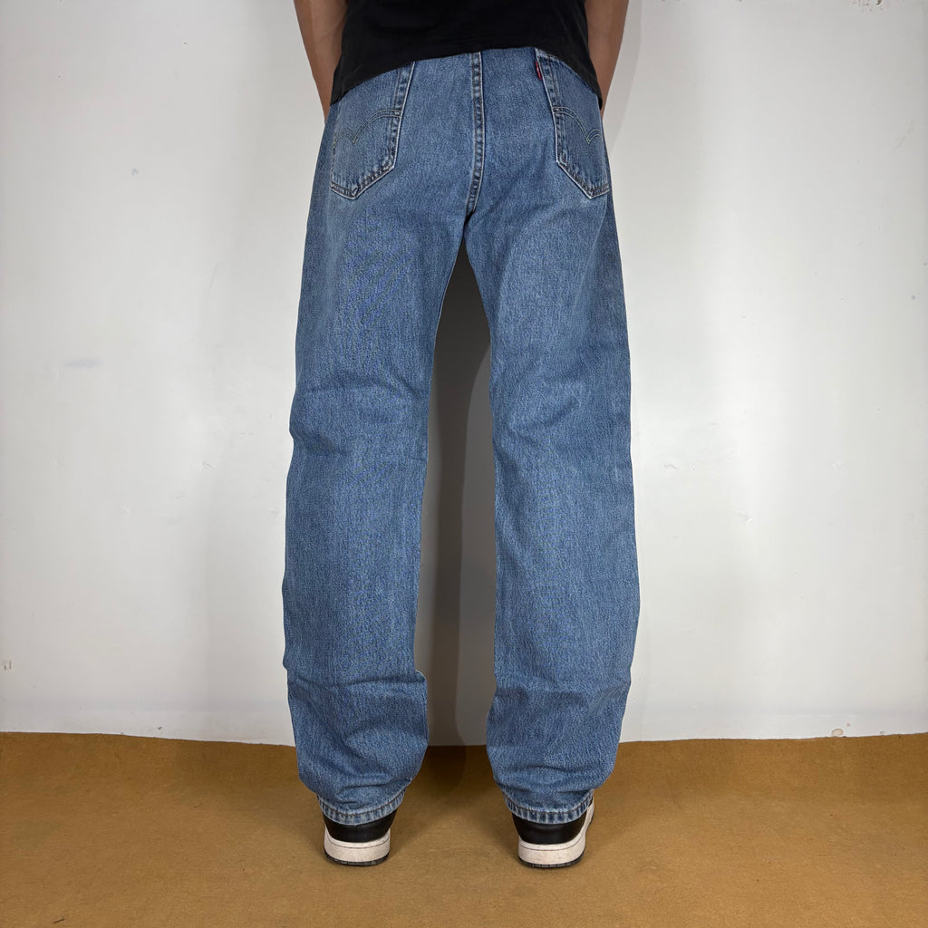 LEVI’s 505 JEANS
