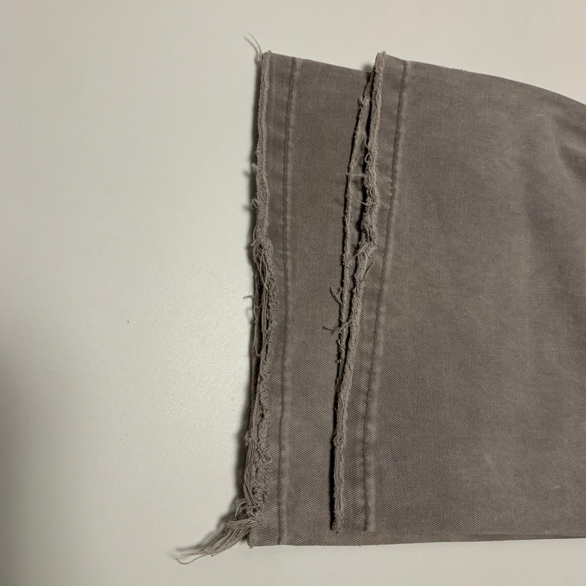 LEVI’s 523 JEANS