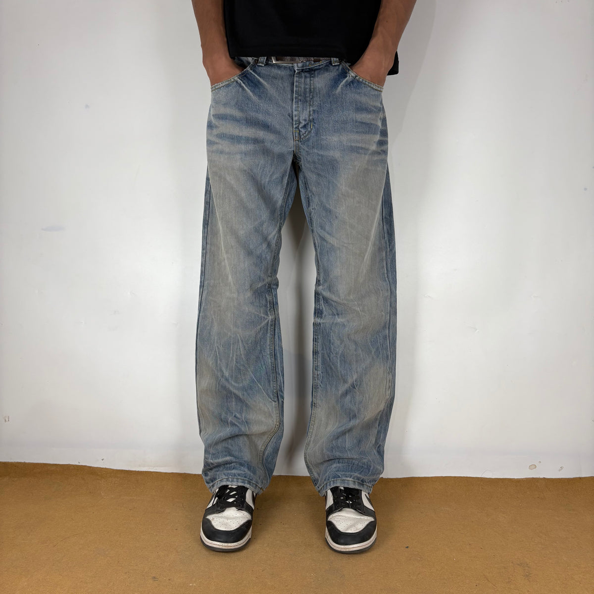 FEINT JEANS