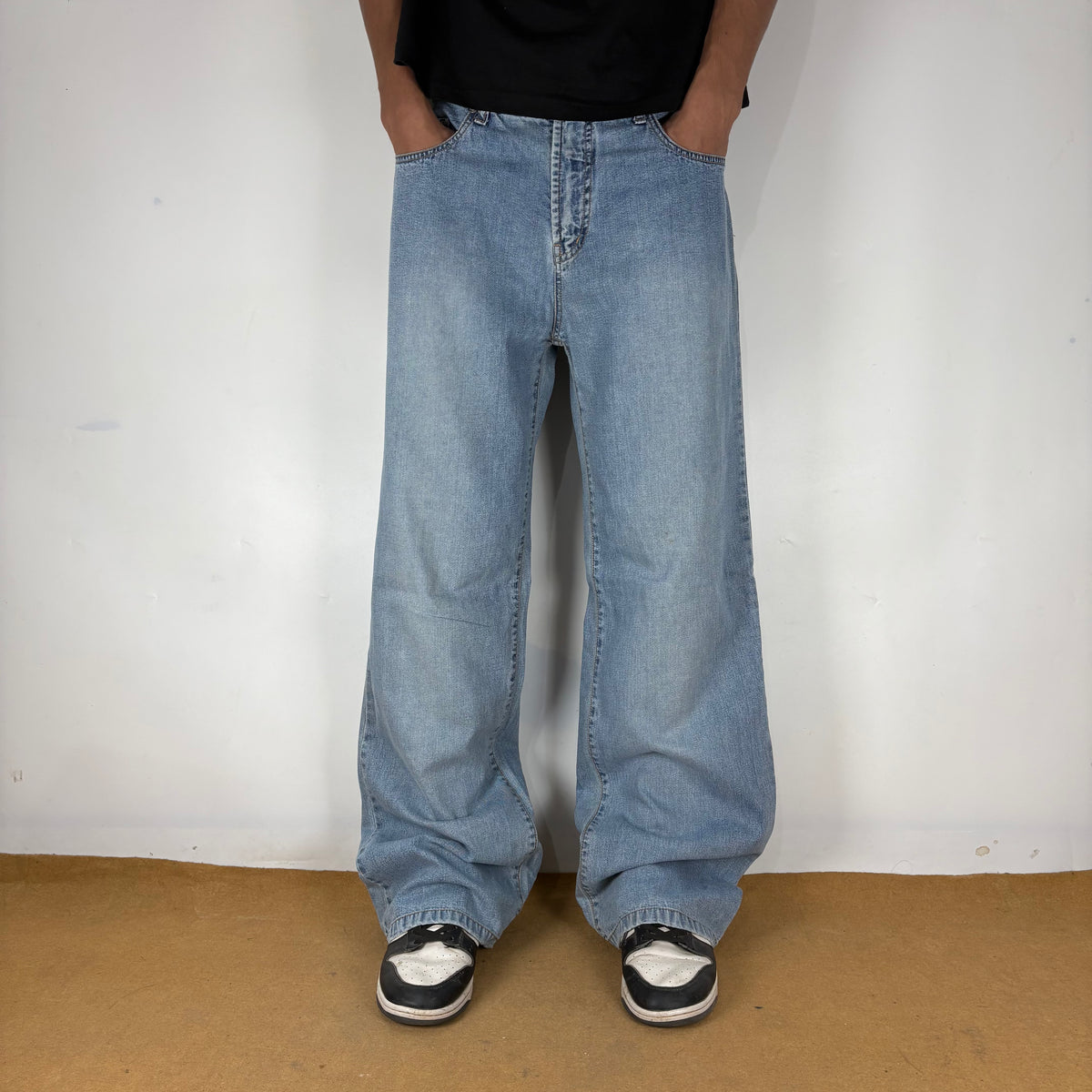 BAGGY JEANS