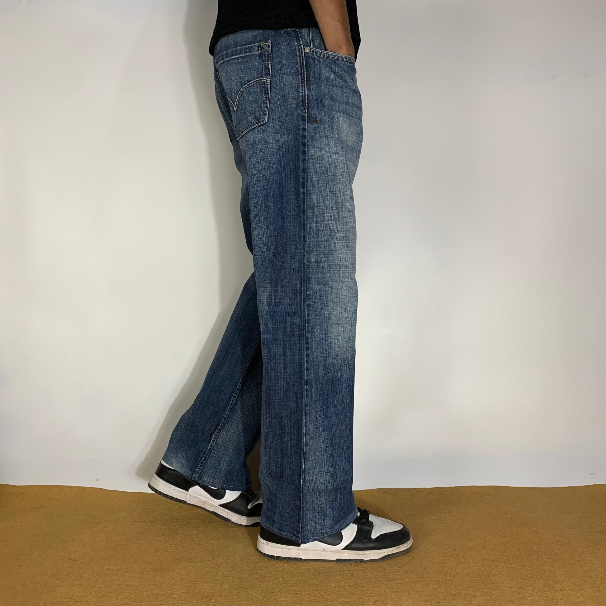 LEVI’s SILVER TAB