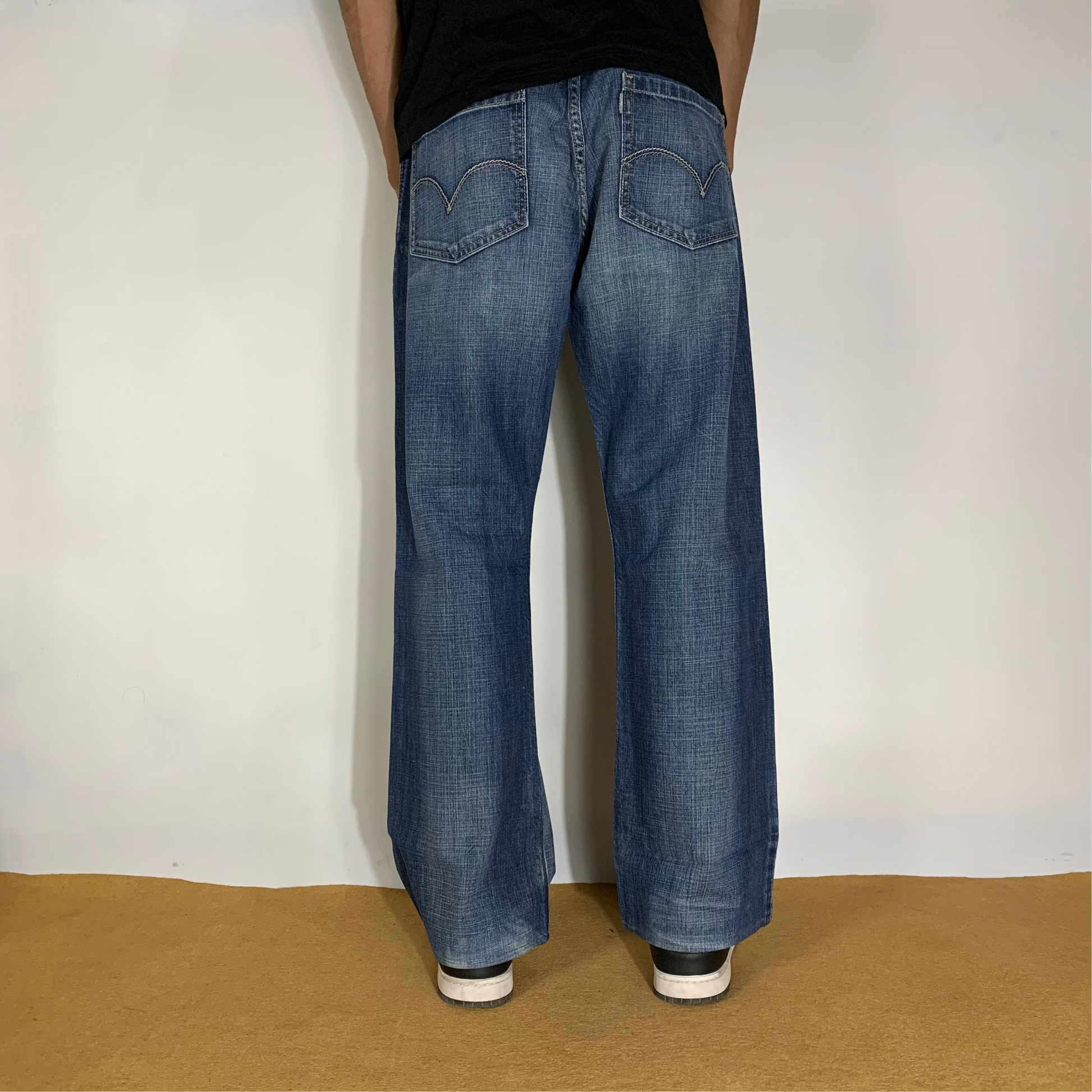 LEVI’s SILVER TAB