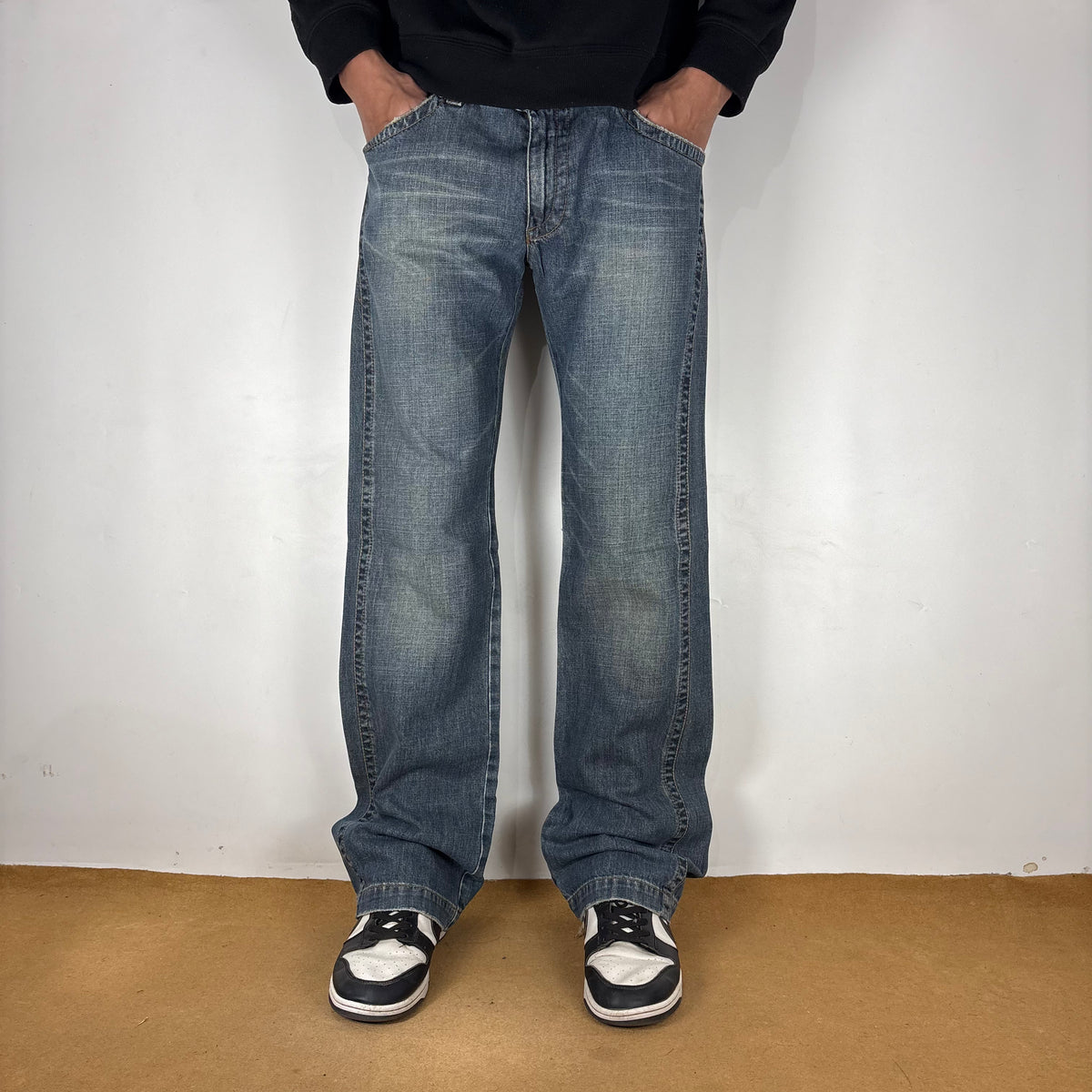 CALVIN KLEIN JEANS