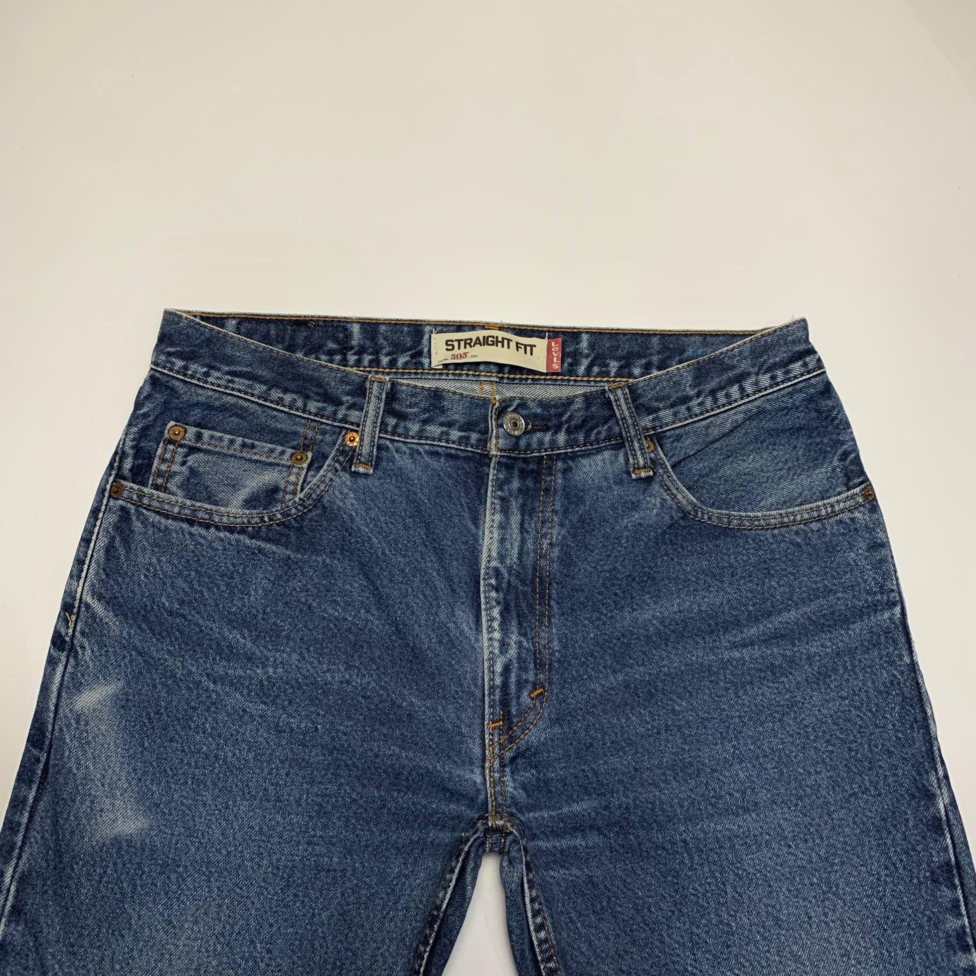 LEVI’s 5O5 JEANS