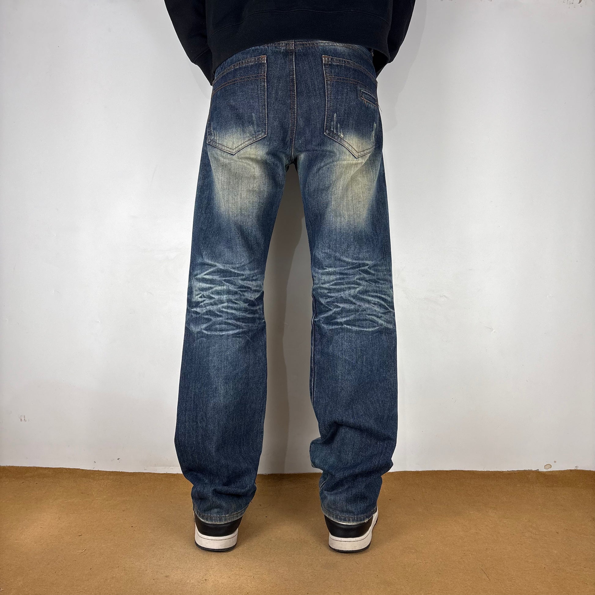 VINTAGE JEANS