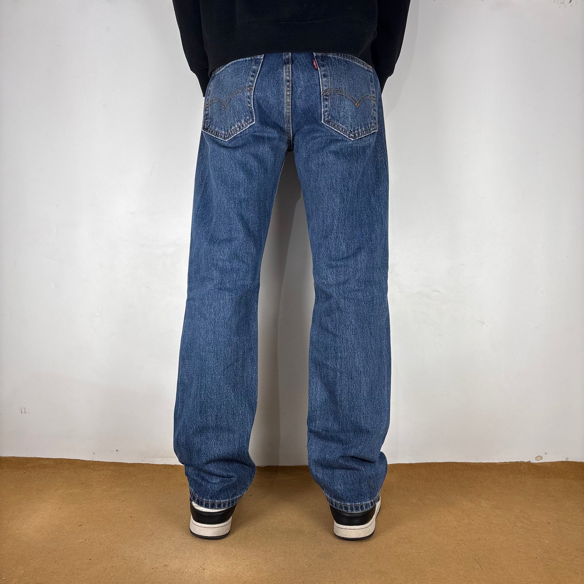LEVI’s 505 JEANS