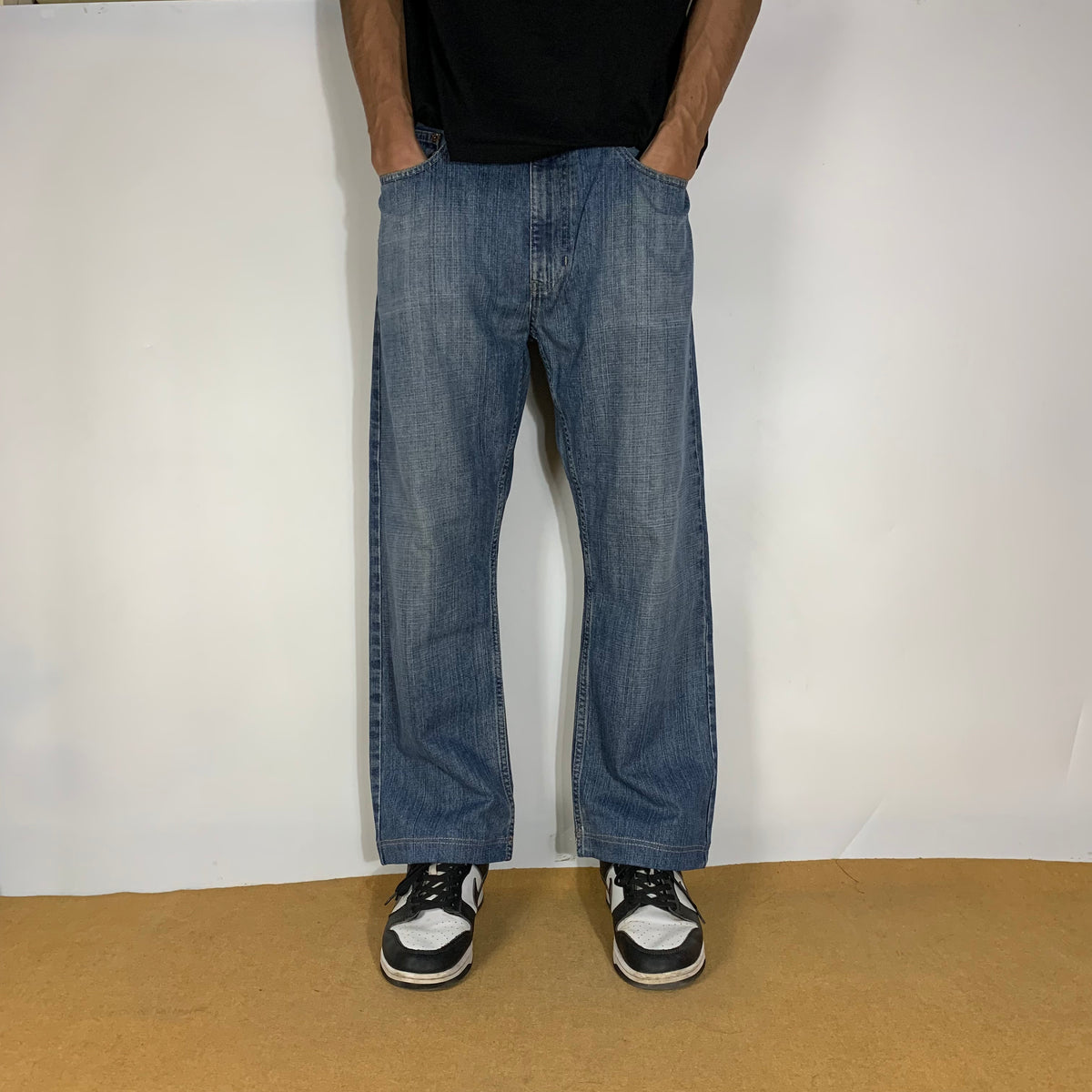 TOMMY HILFI.FER JEANS