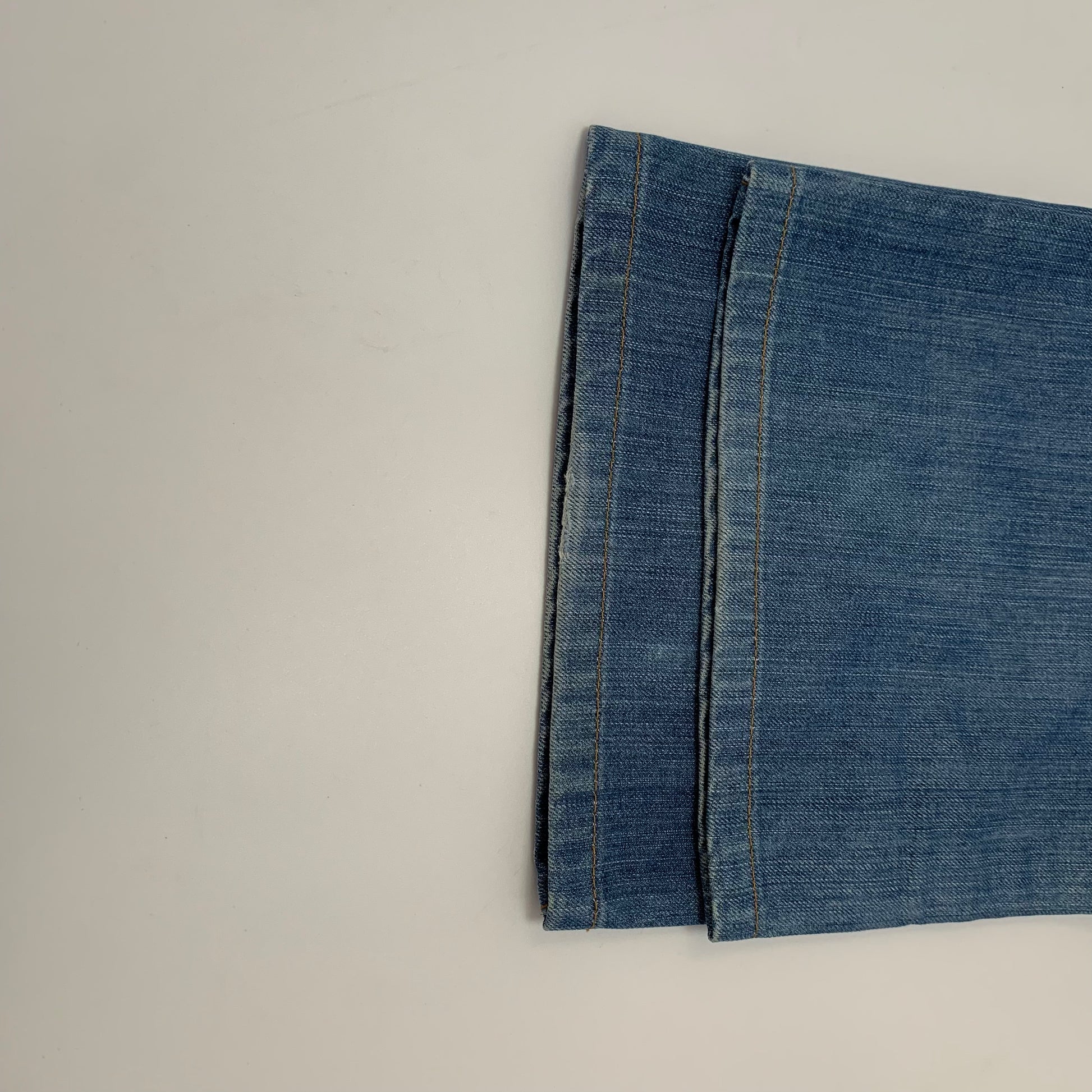 LEVI’s 5O1 JEANS