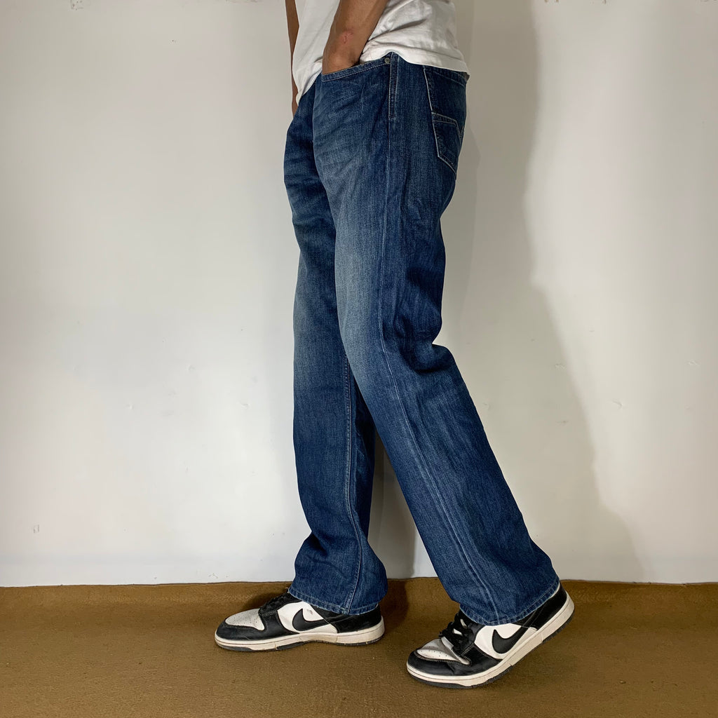DIESEL LARKEE