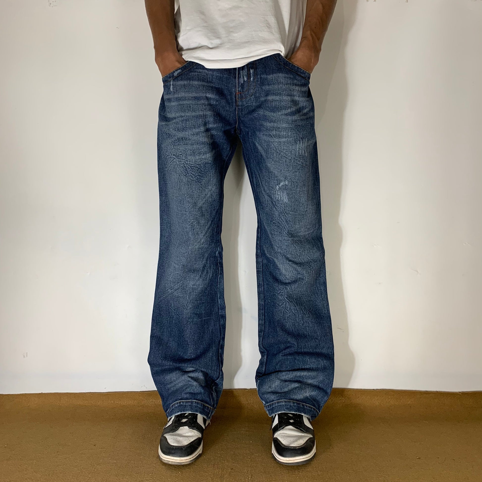 CALVIN KLEIN JEANS