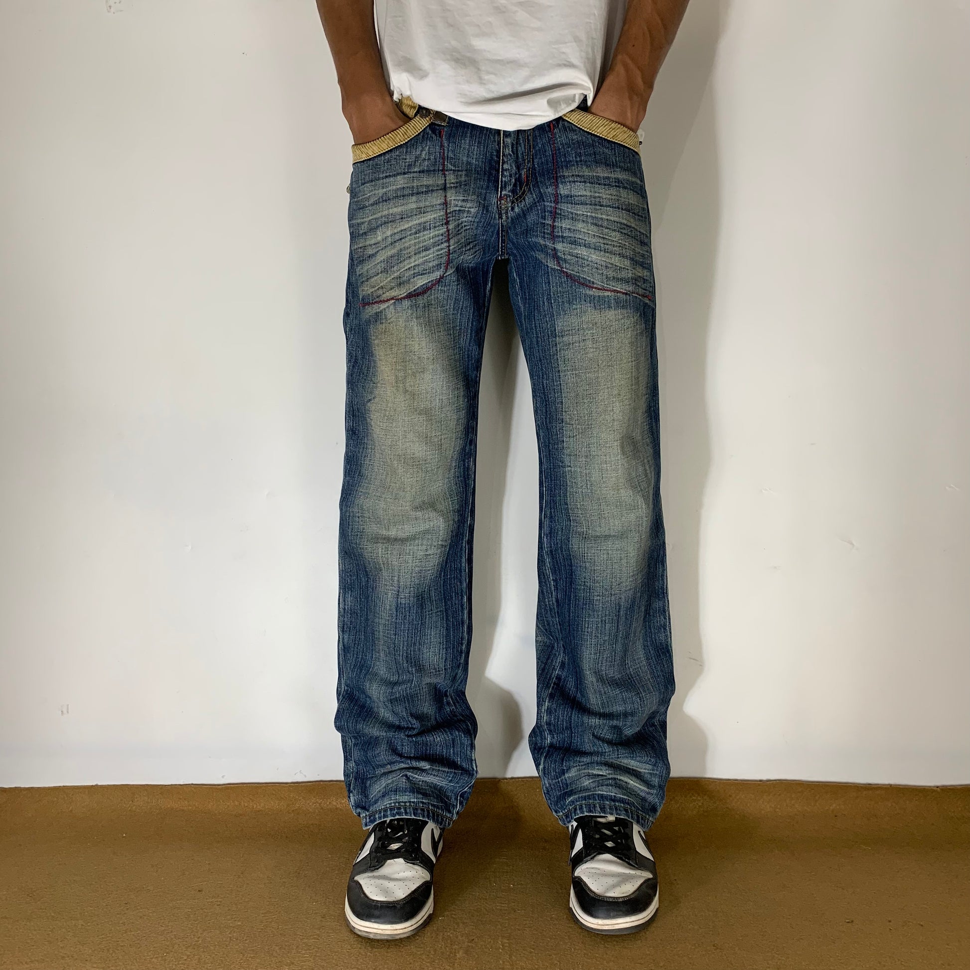TOUGH VTG JEANS