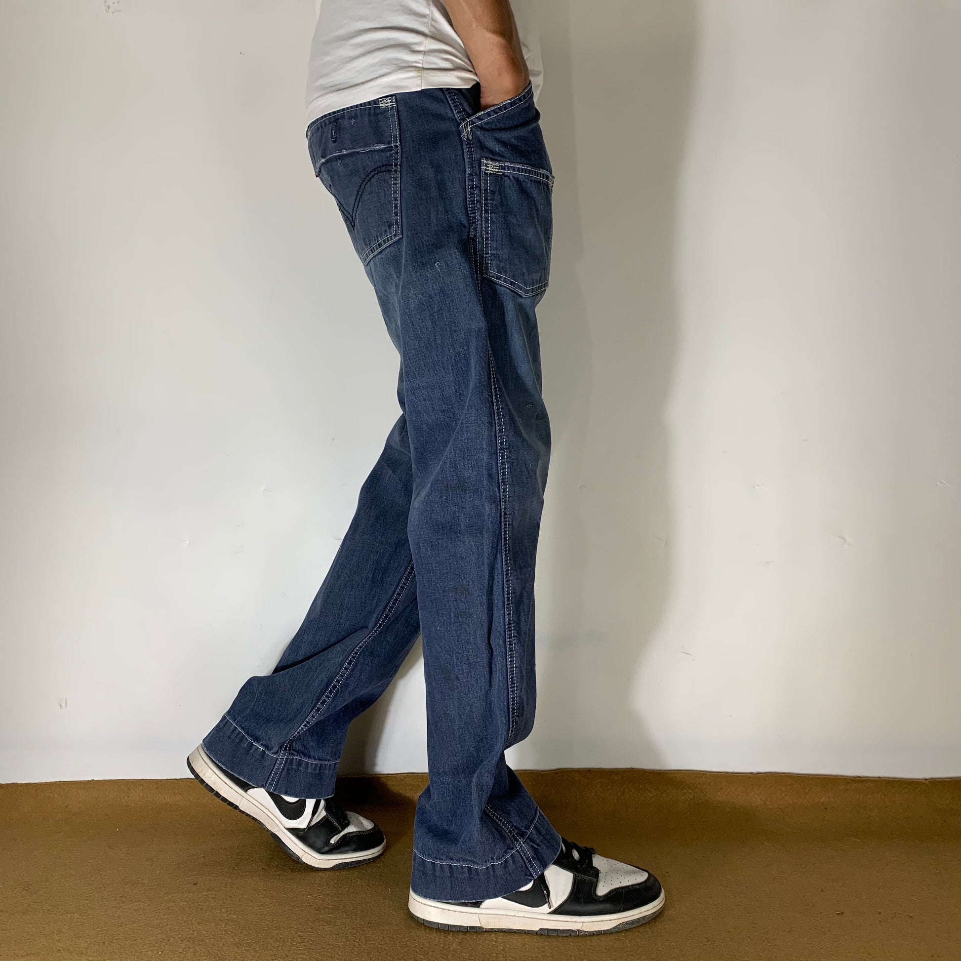 VINTAGE LEVI’s 880