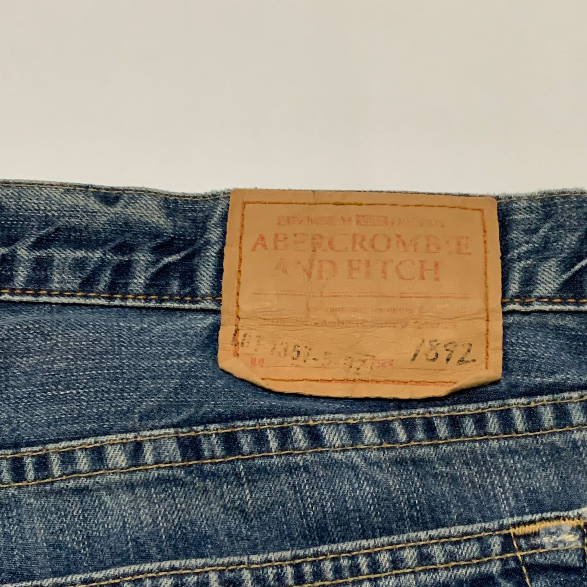 ABERCROMBIE & FITCH JEANS