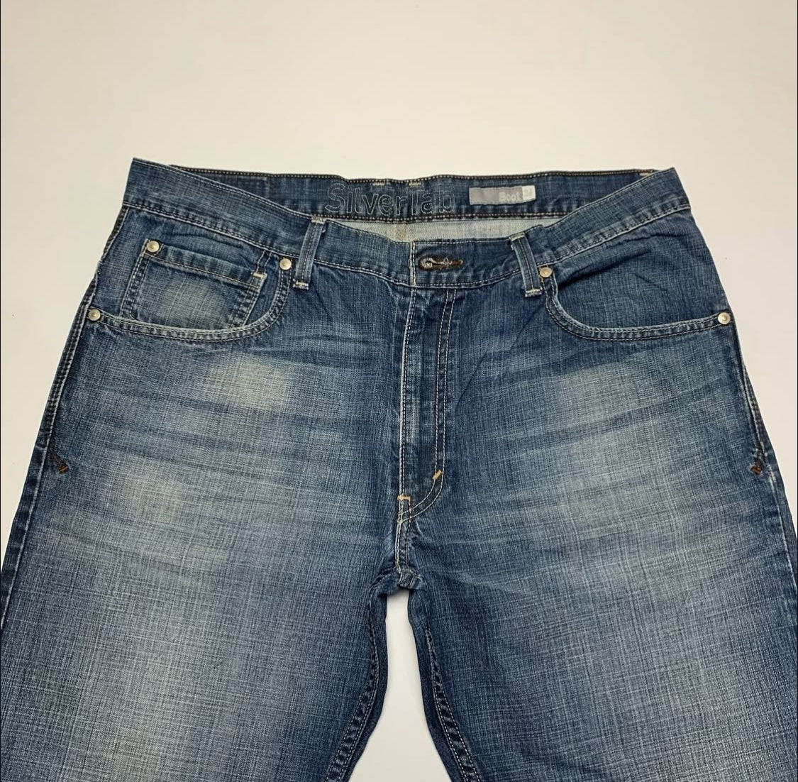 LEVI’s SILVER TAB
