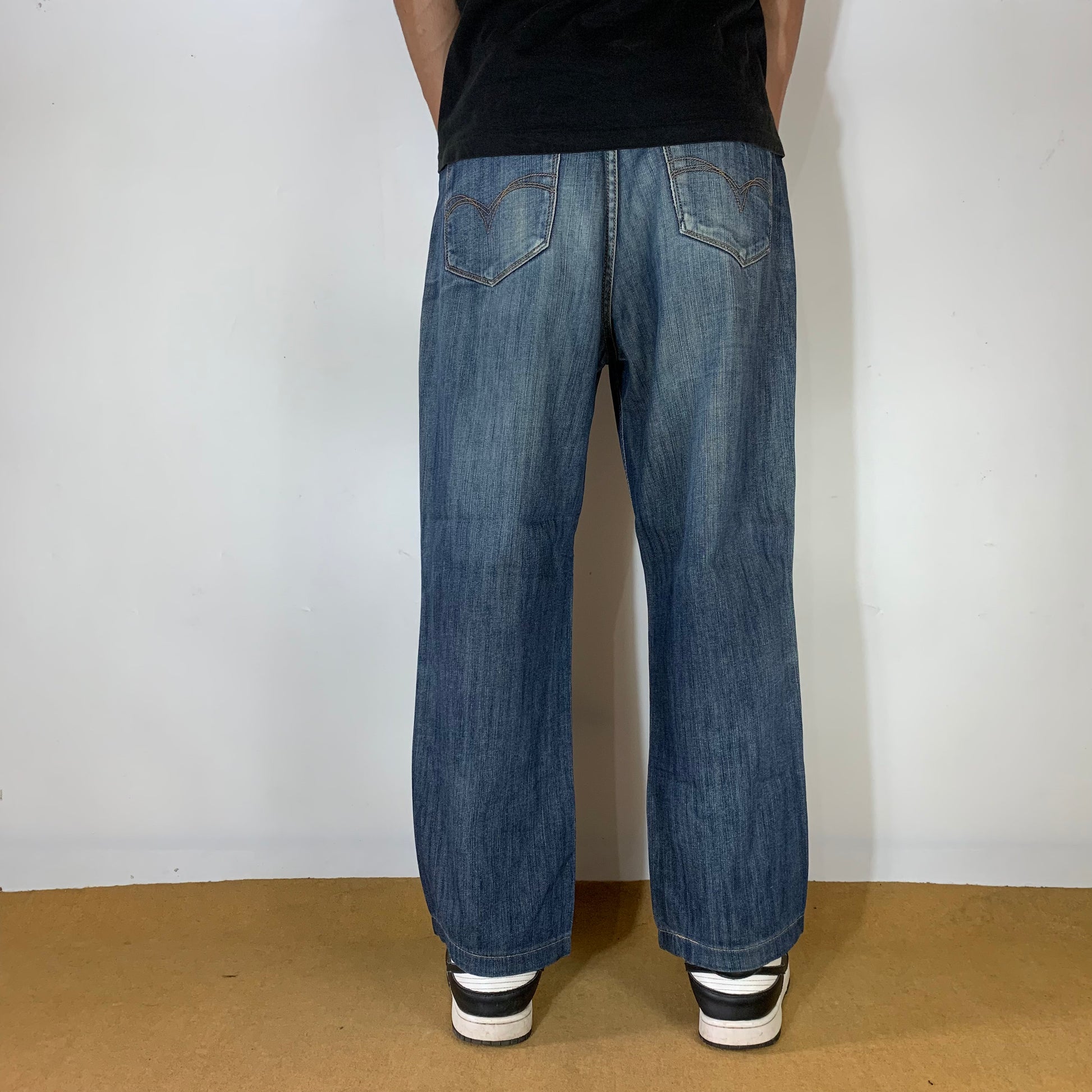 BLUE VTG JEANS